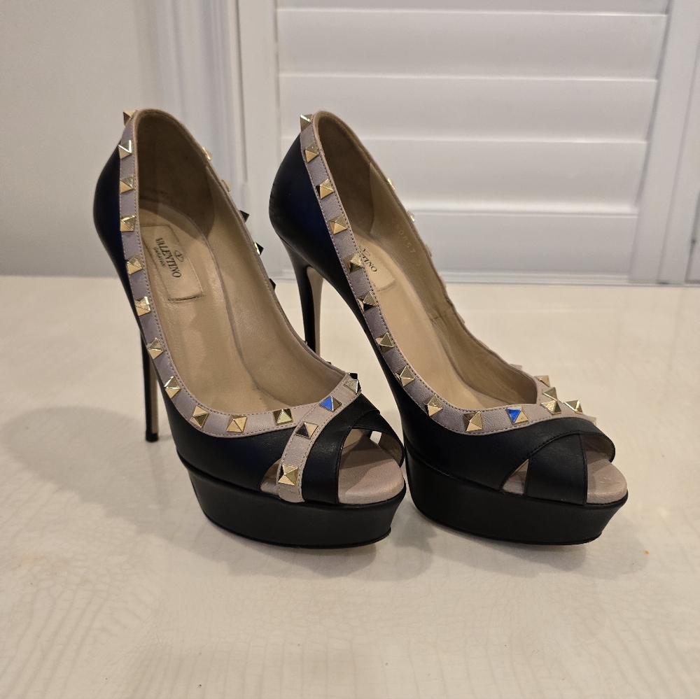 VALENTINO Rockstud Platforms